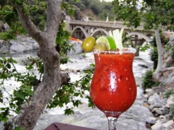 The Gateway Restaurant & Lodge image 16